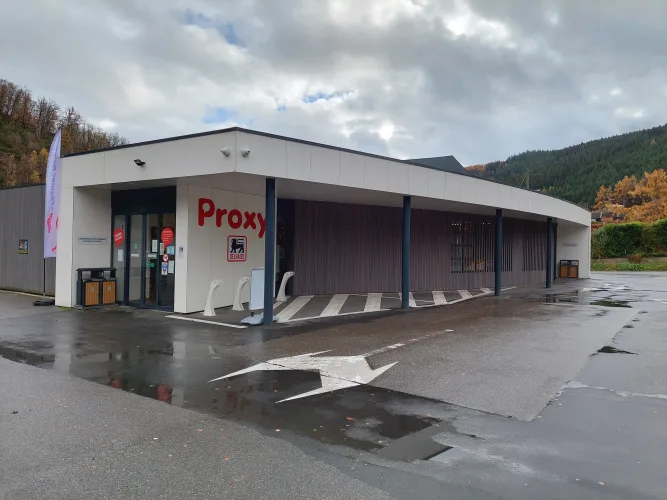 Proxy Trois Ponts